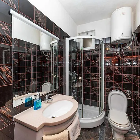 Gorgeous In With Jacuzzi Vinisce